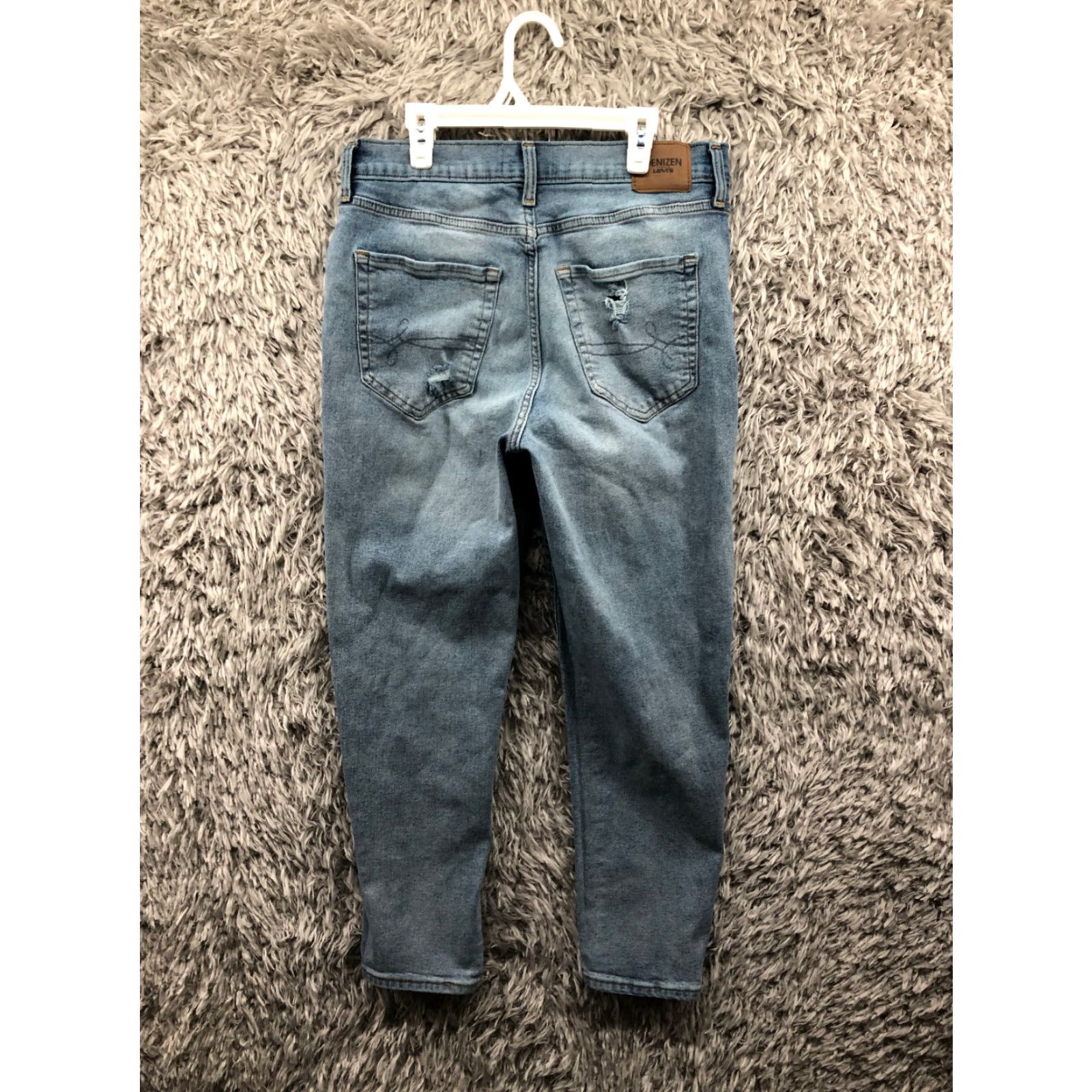 Denizen DENIZEN Jeans Size 11 Juniors Mid Rise Dark Wash Blue Denim Distressed Mother Mom Jean Womens Jeans Regular Fit 30x26 Size 32" / US 10 / IT 46 - 7 Thumbnail