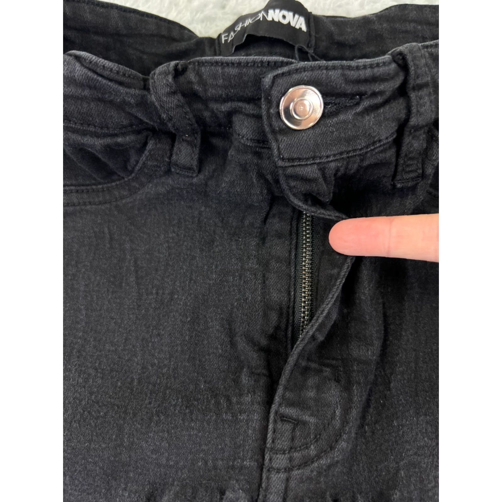 Fashion Nova Fashion Nova Jeans Juniors 7 Black Denim Flared Rayon Cotton Blend 23x31 Size 28" / US 6 / IT 42 - 5 Thumbnail