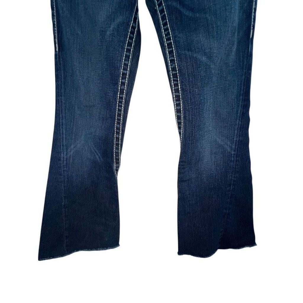 True Religion True Religion Low Rise Dark Wash Flared Denim Jeans Size 28" / US 6 / IT 42 - 2 Thumbnail