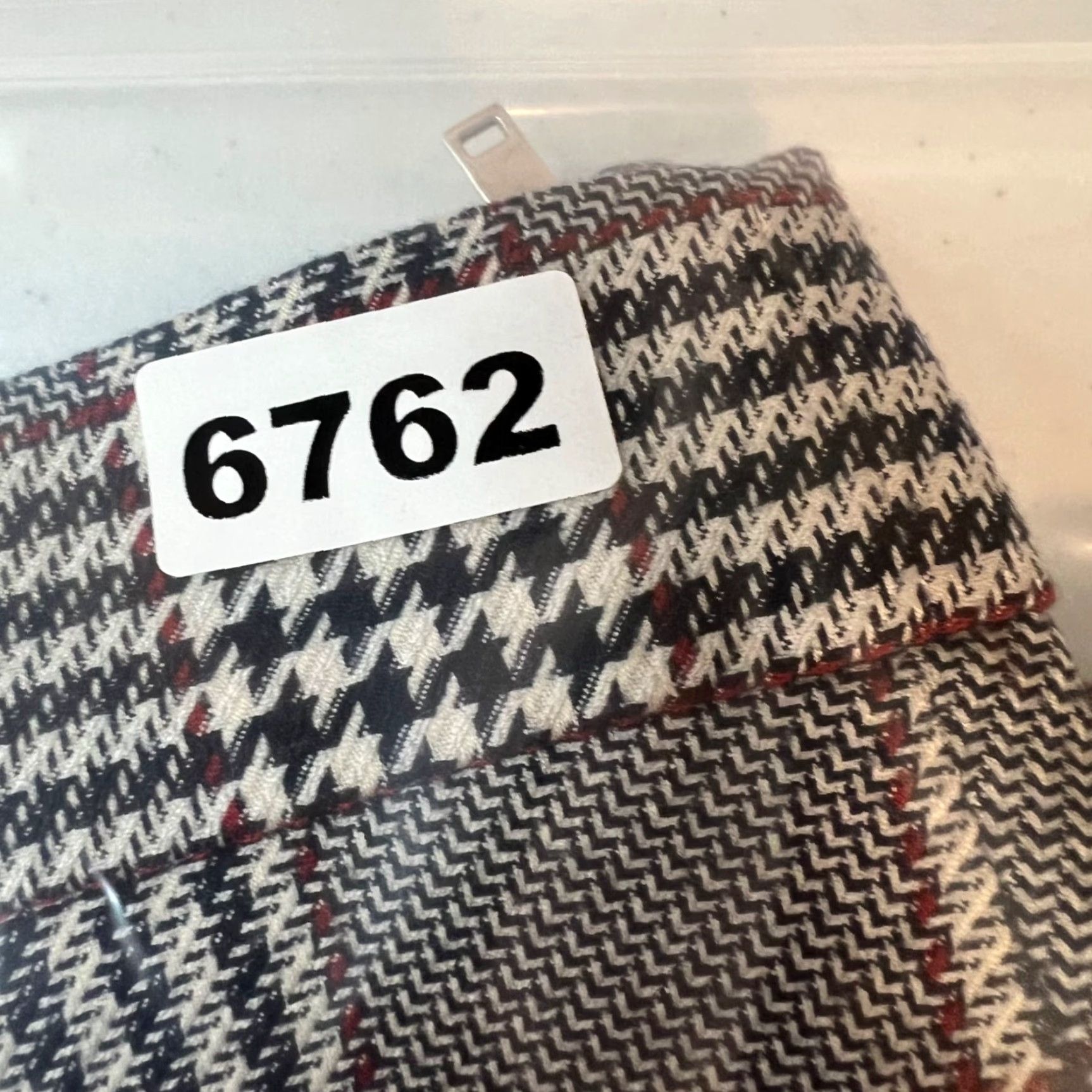 Zara Zara Woman Plaid Pencil Skirt XS Gray Red Houndstooth Check High Waist Stretch Midi Skirt Women XS Gray Valentino? Size 26" / US 2 / IT 38 - 8 Thumbnail