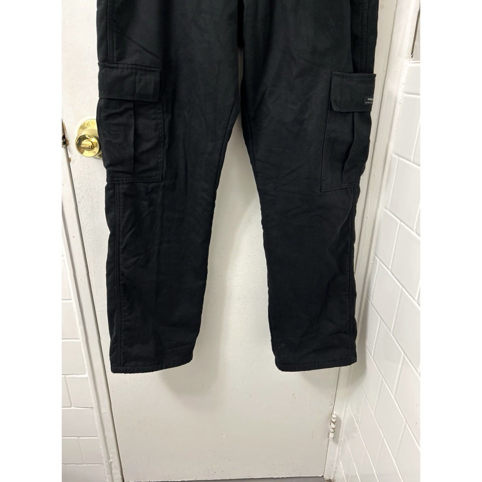 Wrangler Wrangler Cargo Pants Mens 30x30 Black Fleece Lined Relaxed Fit Trousers Size US 30 / EU 46 - 3 Thumbnail