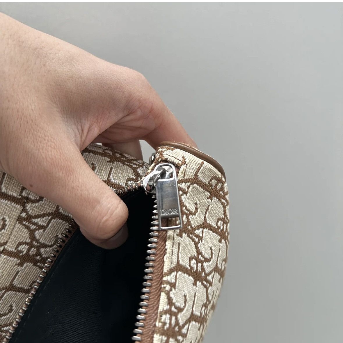 Dior × Travis Scott Dior x CACTUS JACK Oblique Jacquard Saddle Bag Size ONE SIZE - 17 Thumbnail