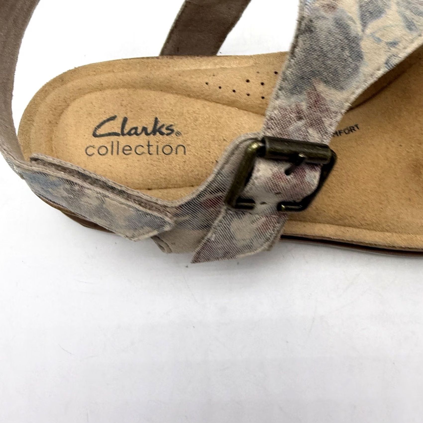 Clarks Clarks Sandals Womens 8.5 M Brynn Step Floral Textile Fabric Hook Loop Beige Pattern Floral Casual Womens Leather? Size US 9 / IT 39 - 4 Thumbnail