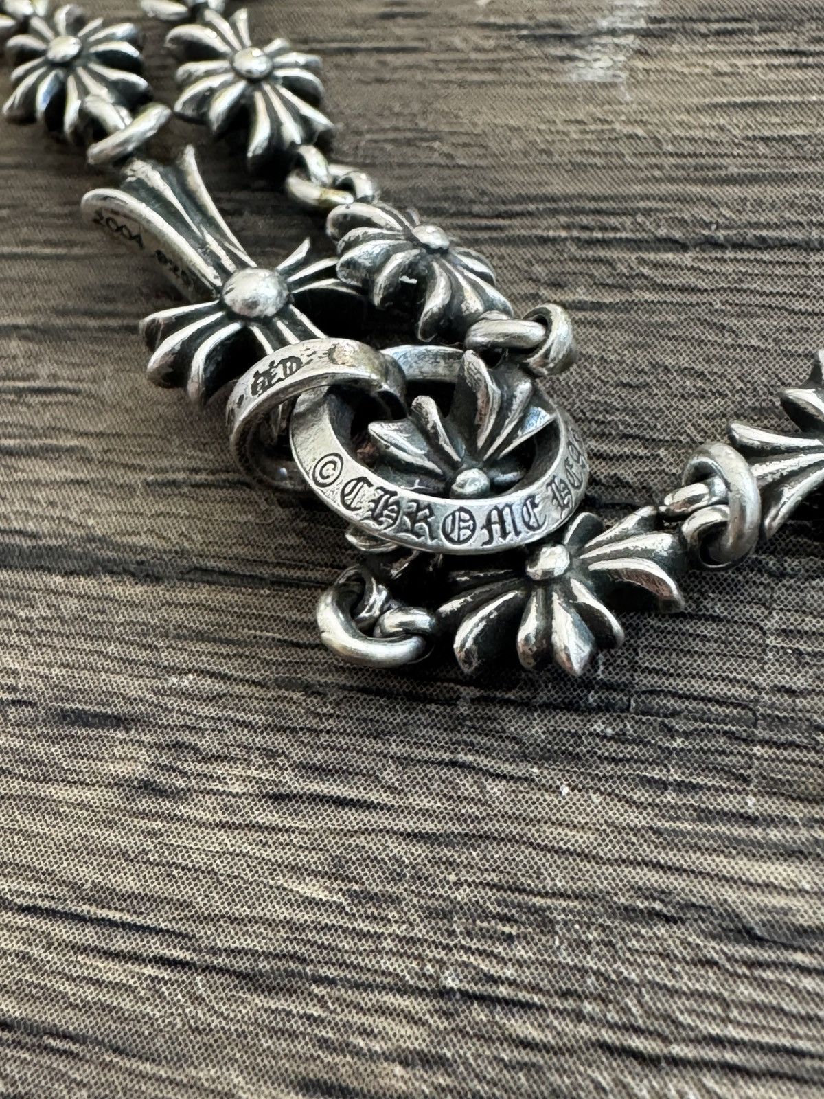 Chrome Hearts Chrome hearts tiny E rosary choke chain Size ONE SIZE - 8 Thumbnail