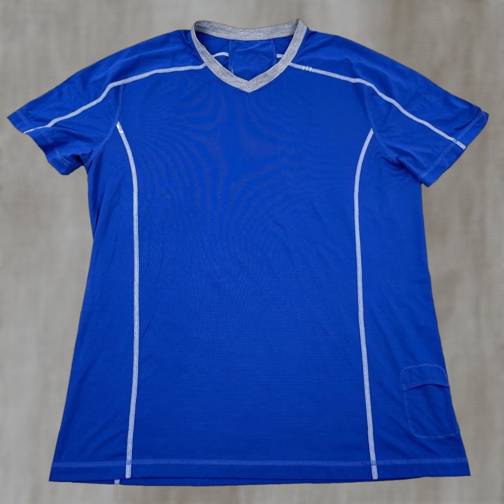 Lululemon Lululemon Shirt Men Large Royal Blue Tee V Neck Performance Run Training Gym | T-Shirt | Mens | L | Blue | 90s? Size US L / EU 52-54 / 3 - 1 Thumbnail