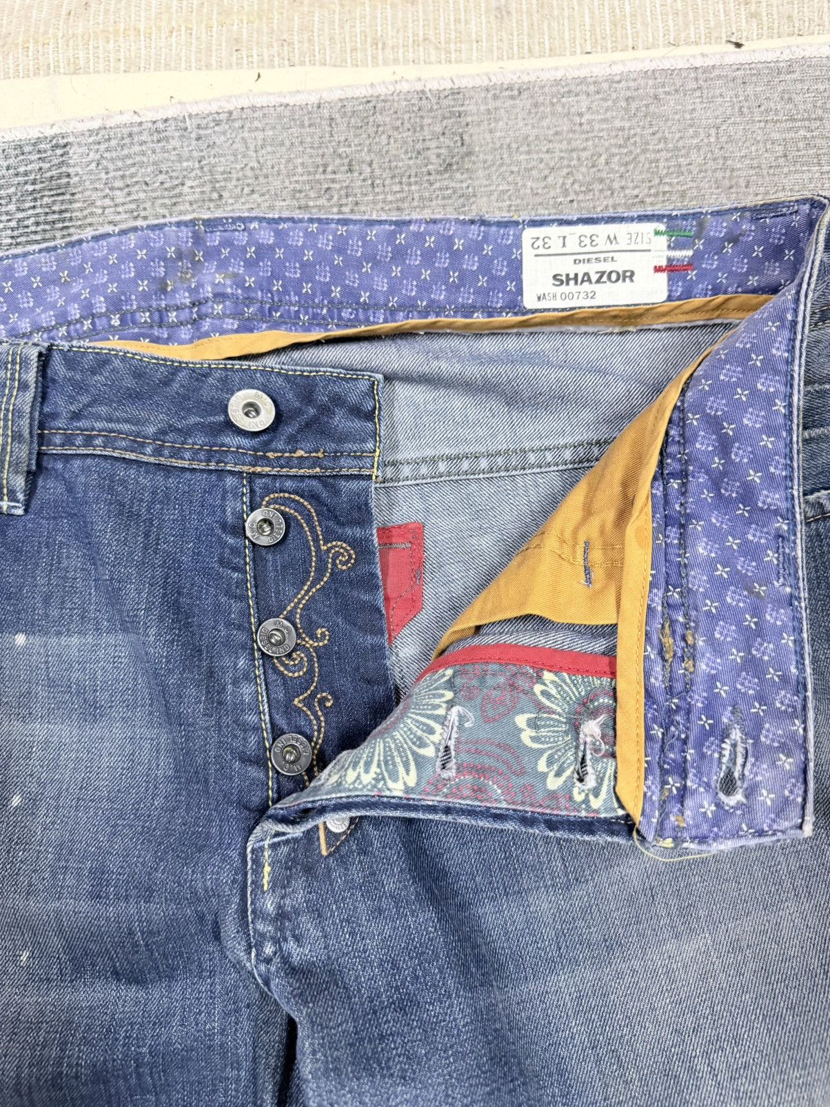 Diesel Authentic🔥Diesel Shazor Bell Bottom Wash Denim Size US 35 - 18 Thumbnail