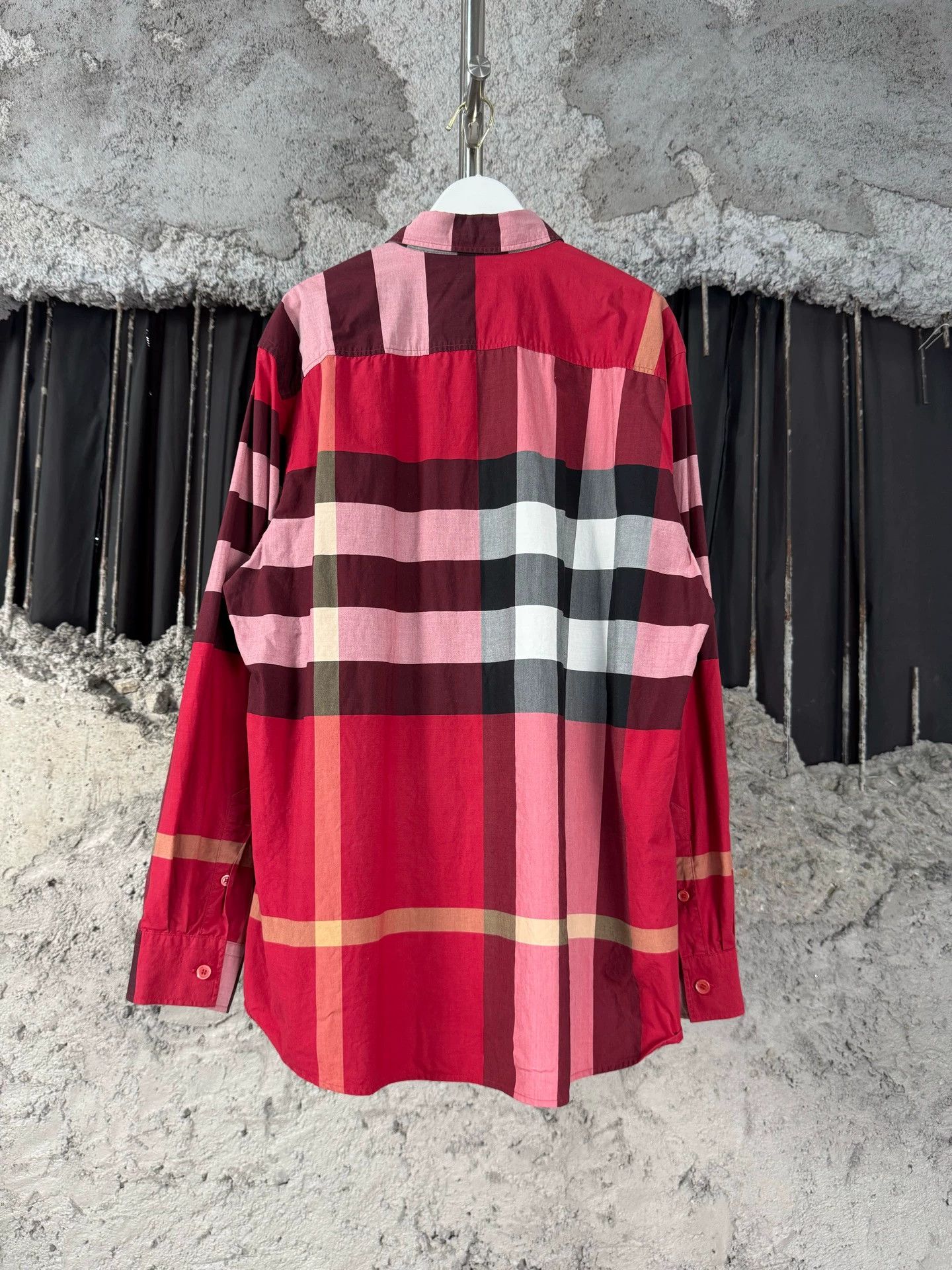 Burberry Burberry Men's XL Check Shirt Size US XL / EU 56 / 4 - 2 Thumbnail