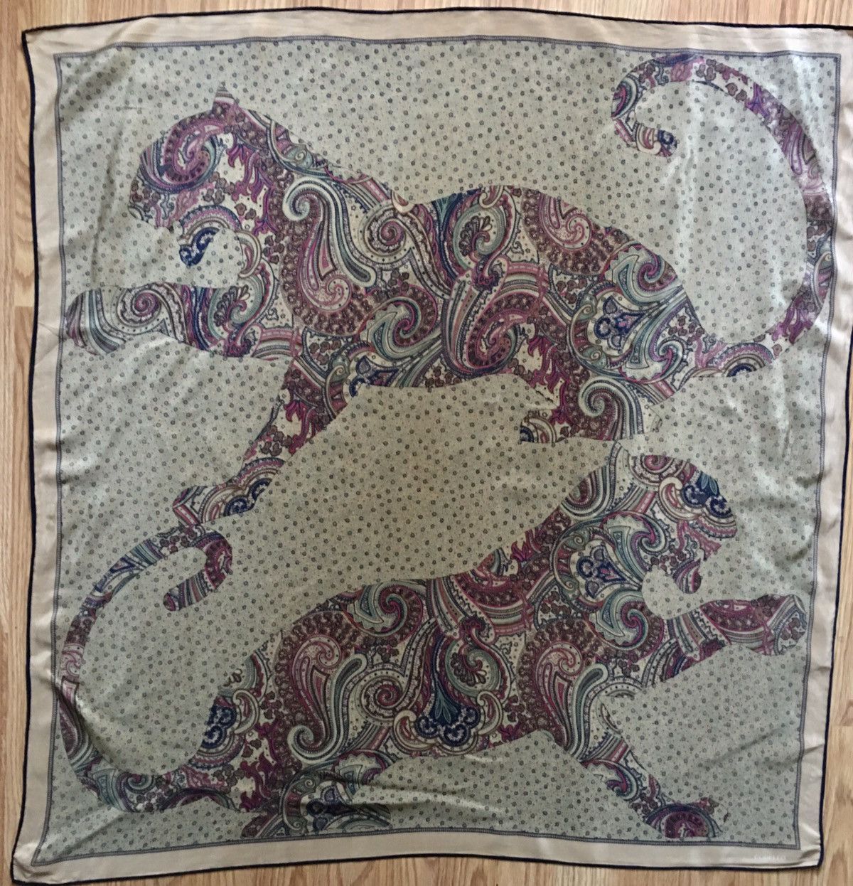 Other CODELLO Tigers Paisley Designer Silk Scarf Size ONE SIZE - 1 Thumbnail