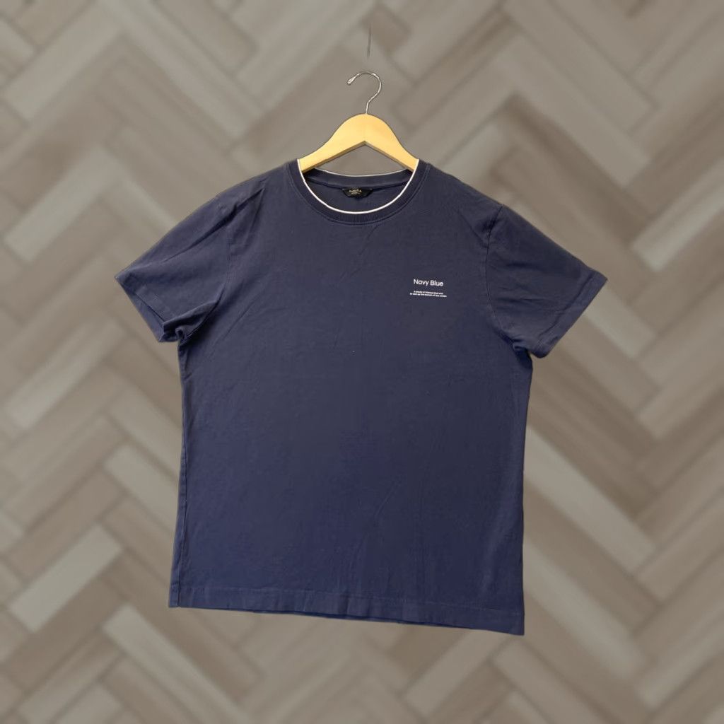 Massimo Dutti VINTAGE Massimo Dutti Navy T-Shirt Unisex Adults M White Casual Smart Style Size M / US 6-8 / IT 42-44 - 1 Thumbnail