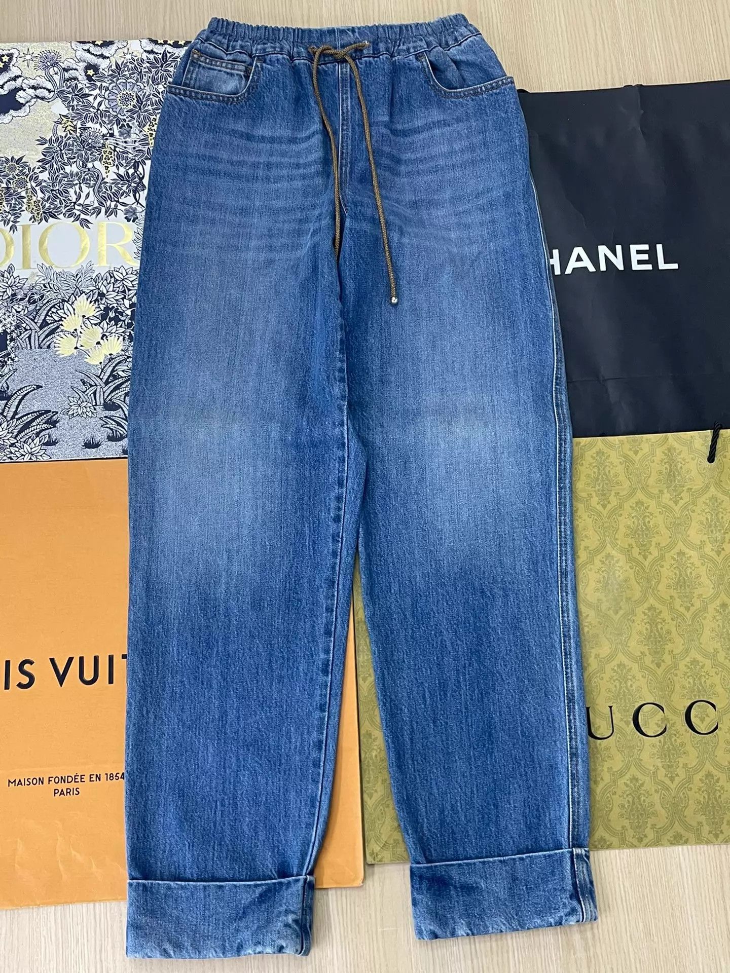 Chanel Chanel Self-Tie Waist Denim Jeans 38 Women's Mint Size 27" / US 4 / IT 40 - 1 Thumbnail