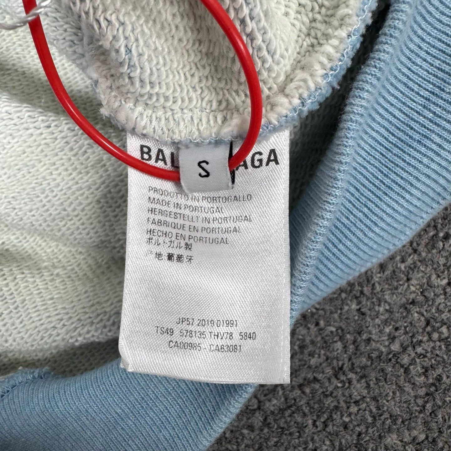 Balenciaga Balenciaga FW19 Lock Logo print sweatshirt S 99 new Size US S / EU 44-46 / 1 - 7 Thumbnail