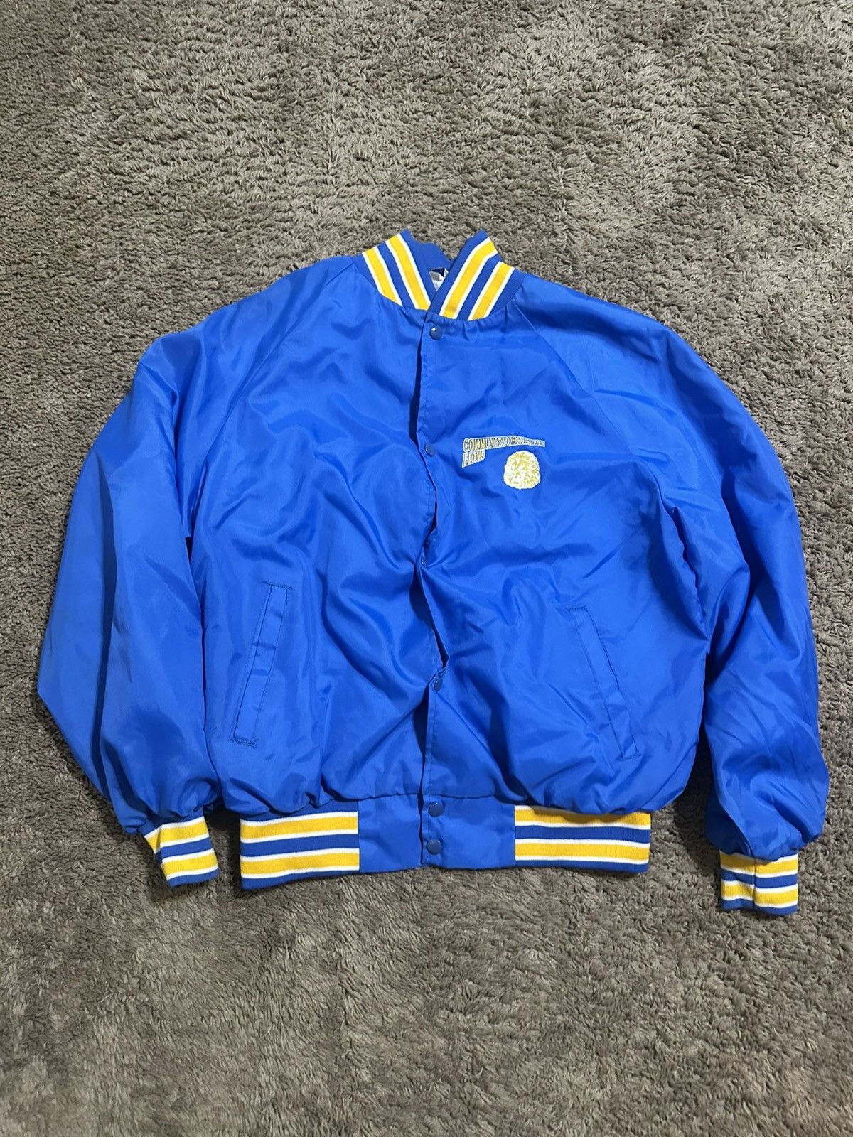 Nike Vintage Community Christen lions jacket 80s size xl Size US XL / EU 56 / 4 - 4 Thumbnail