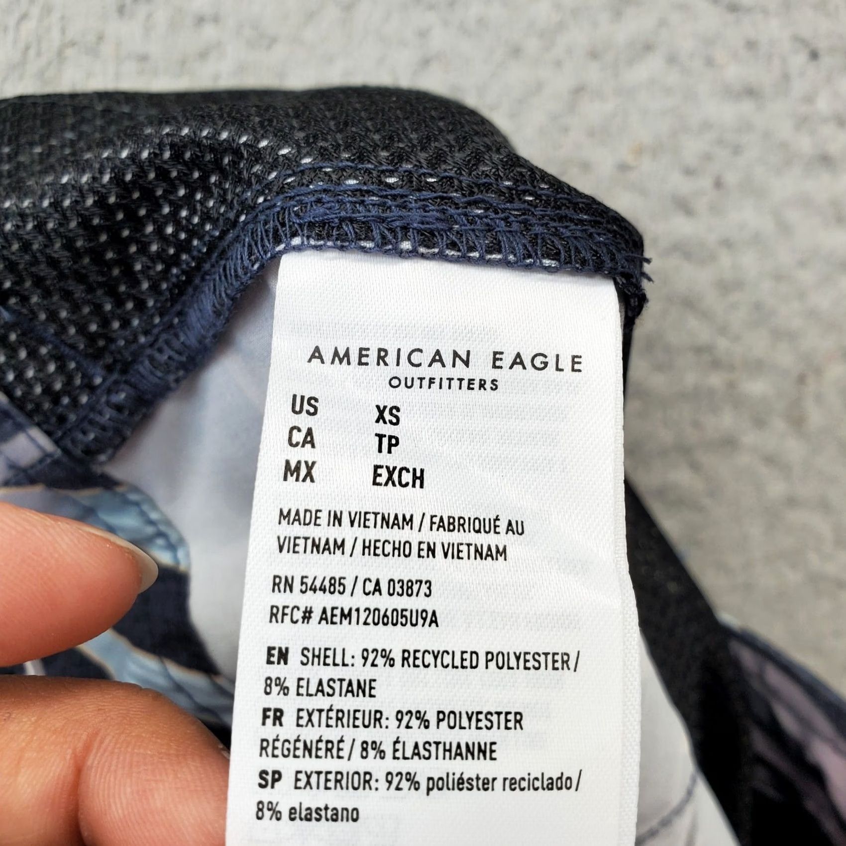 American Eagle Outfitters American Eagle Board Shorts Mens XS Multicolor Leave Print Pockets Drawstring Waist Size US 27 - 7 Thumbnail