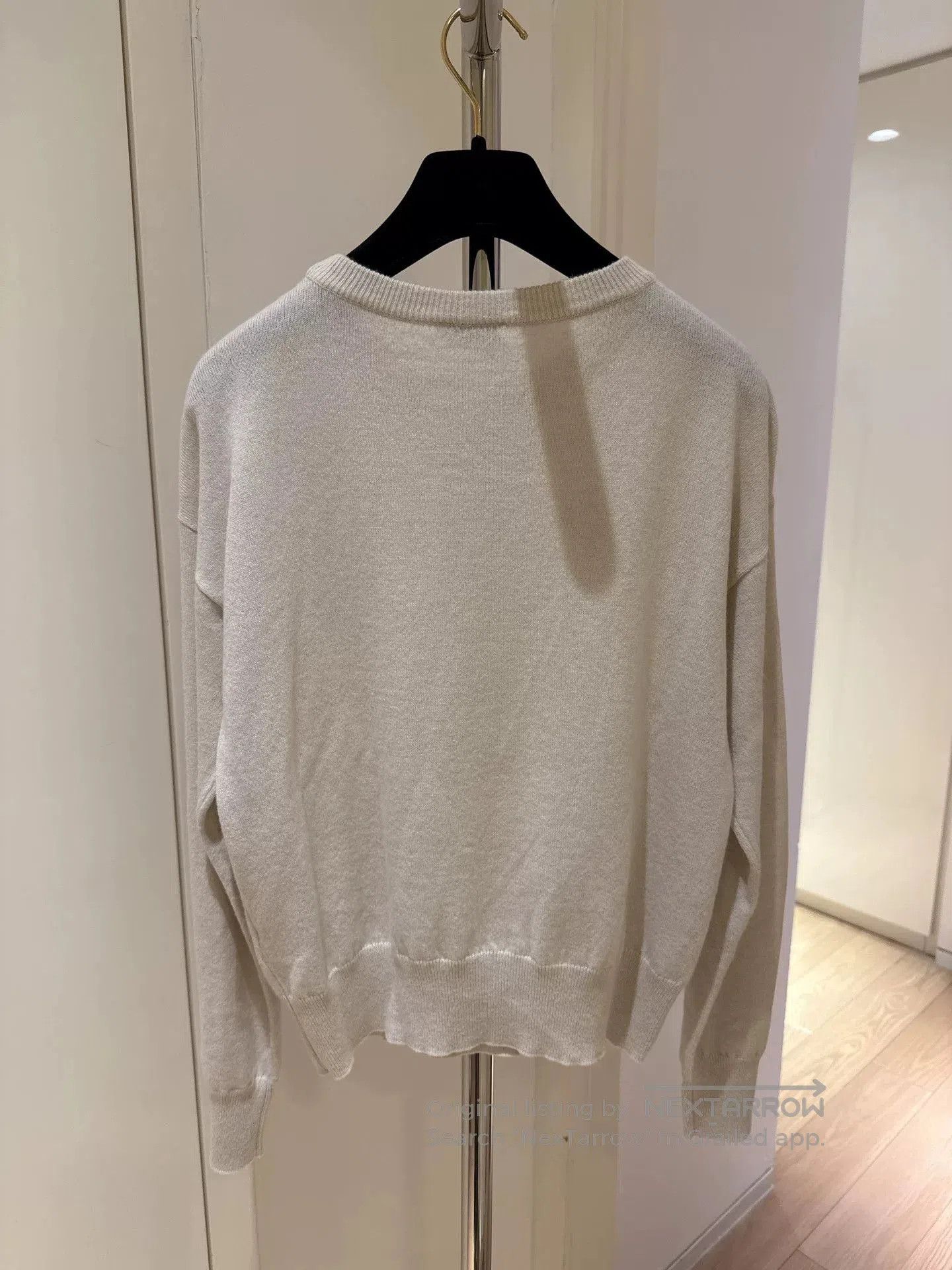 Brunello Cucinelli Brunello Cucinelli Oatmeal Sequin Sweater S. Size US S / EU 44-46 / 1 - 2 Thumbnail