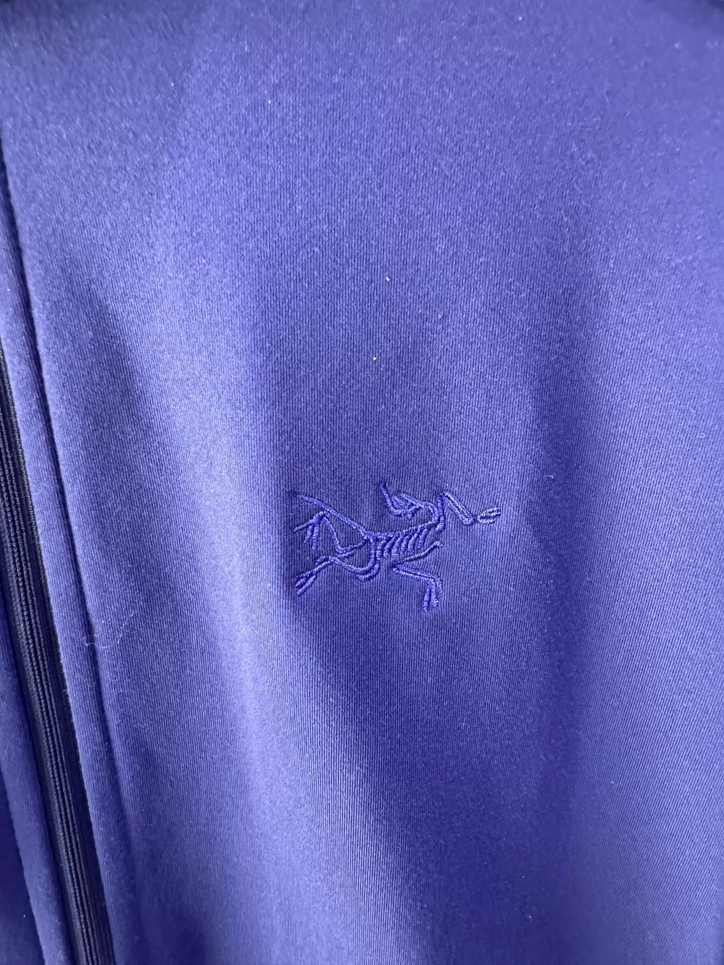 Arc'teryx ARC'TERYX Kyanite Lightweight Jacket Men S Sonik Purple Size US S / EU 44-46 / 1 - 2 Thumbnail