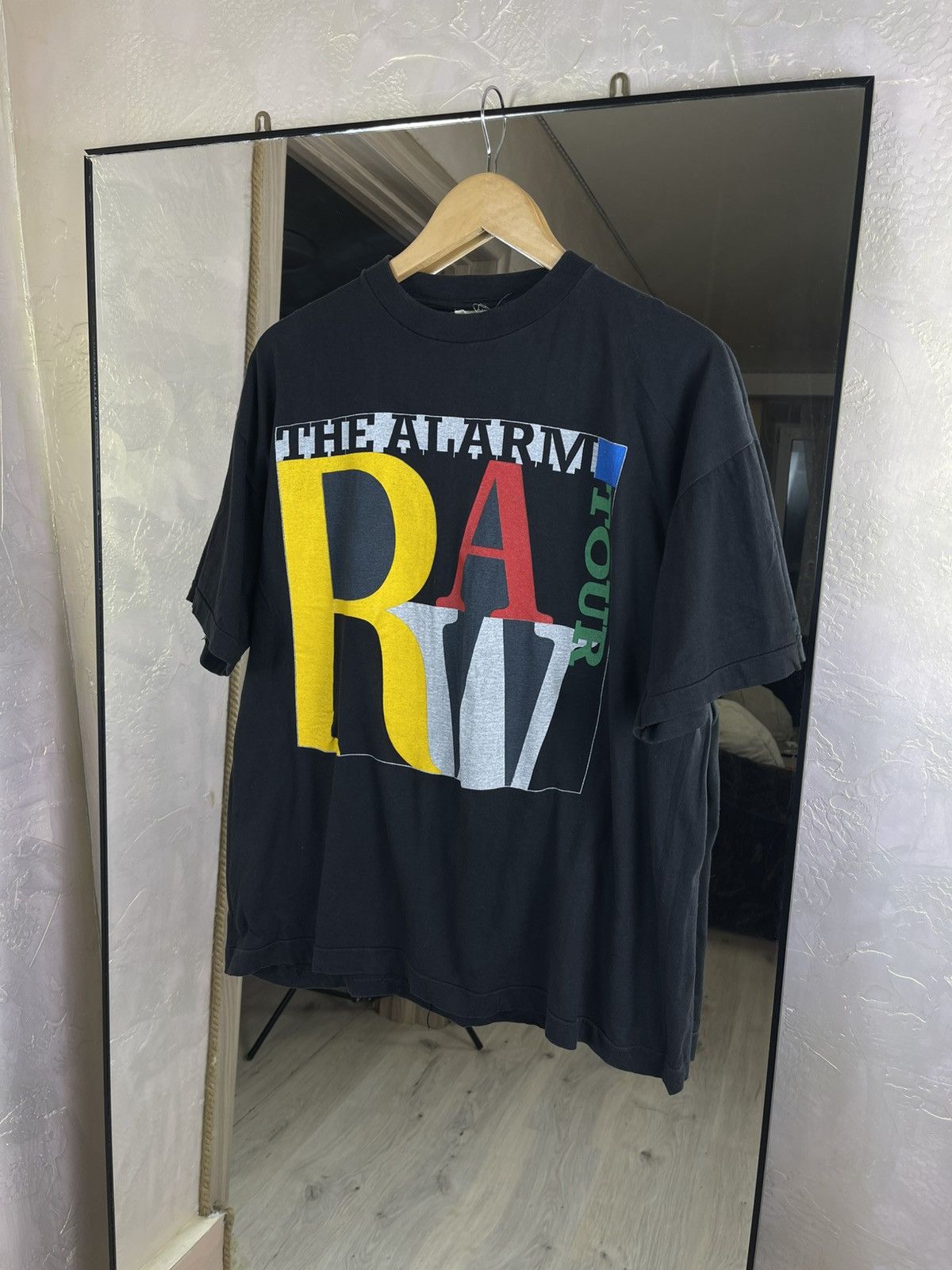 Vintage Rare VTG 1991 The Alarm RAW Tour Tee Native Graphic Size US L / EU 52-54 / 3 - 6 Thumbnail