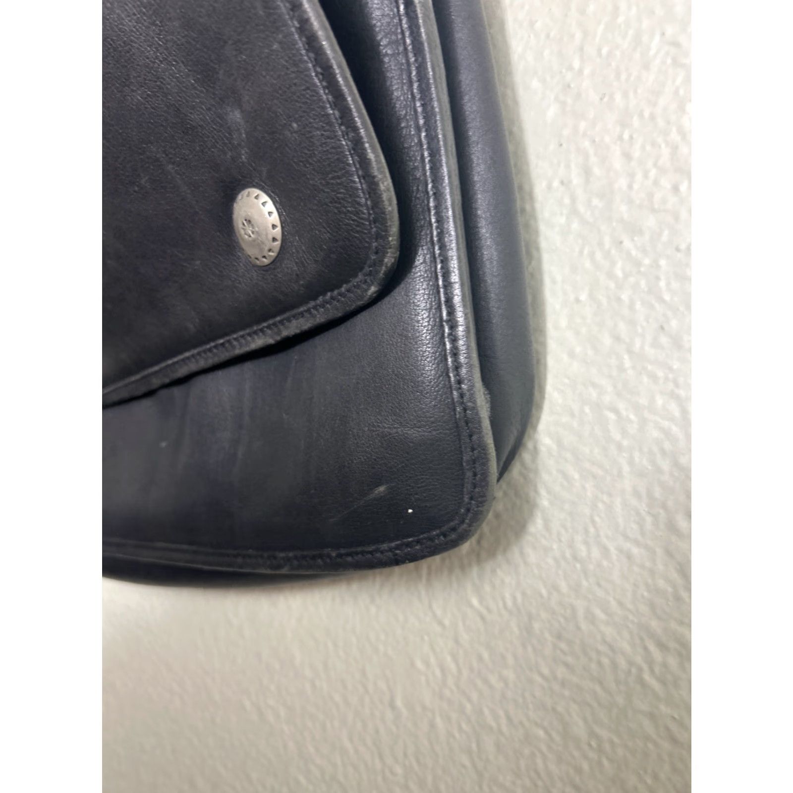 Express VINTAGE Harry And David Northwest Express Leather Messenger Bag Womens Size ONE SIZE - 6 Thumbnail