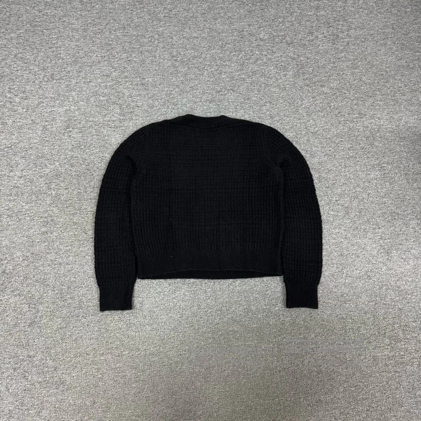 Chanel Chanel size 42 Ski Series: Cashmere Knit Sweater| Size L / US 10 / IT 46 - 2 Thumbnail