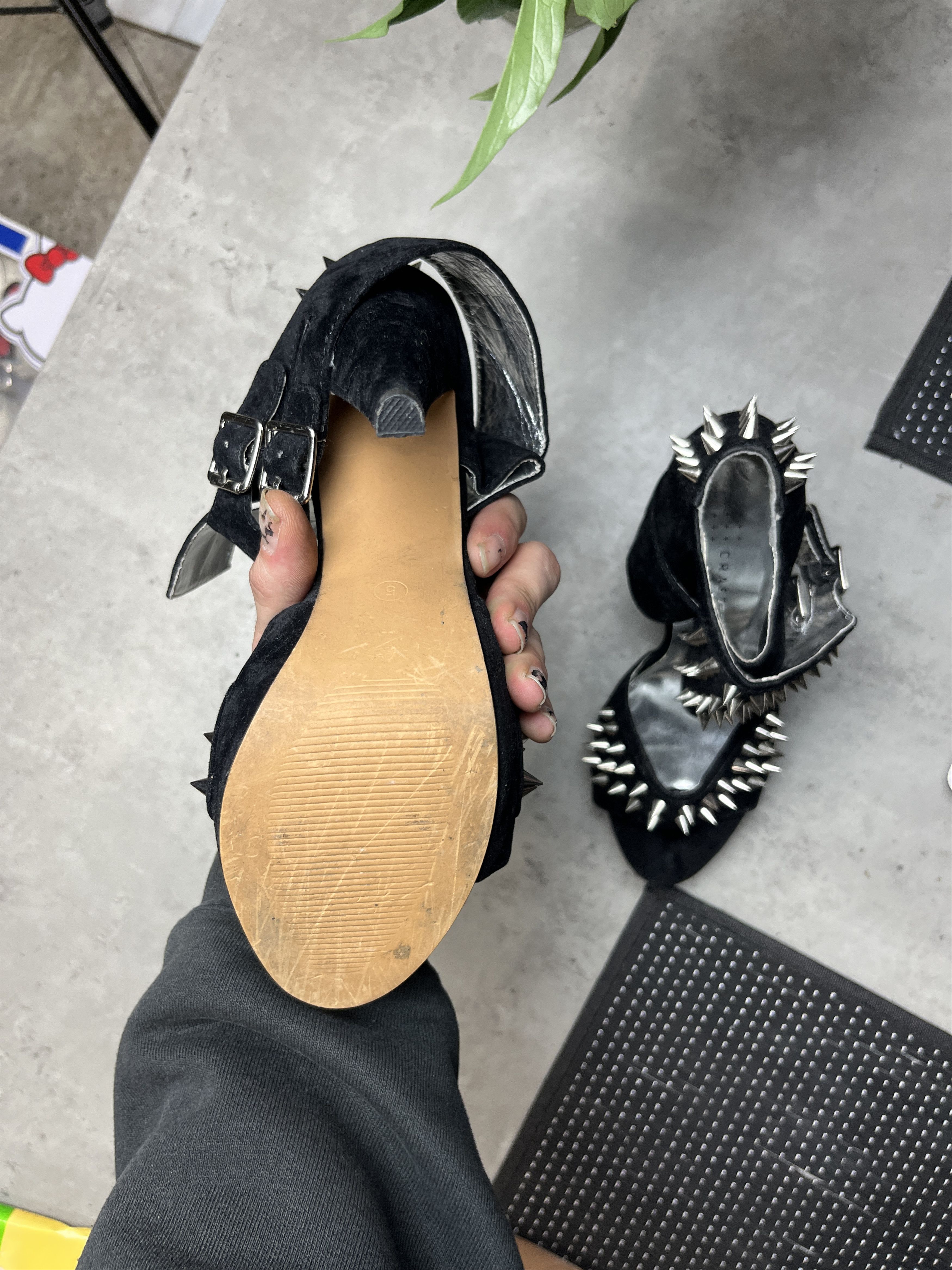 Other 2000s SPIKED SUEDE PLATFORM PEEP TOE HEELS - 5114 Size US 7.5 / IT 37.5 - 7 Thumbnail