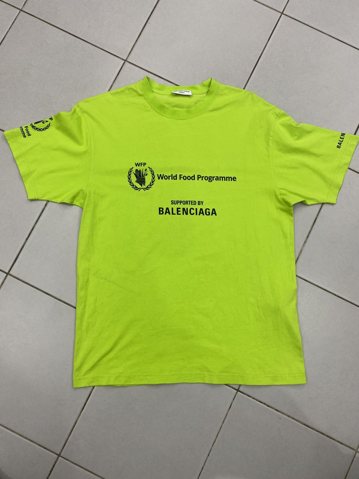 Balenciaga Balenciaga x World Food Programme shirt Size US XS / EU 42 / 0 - 1 Thumbnail