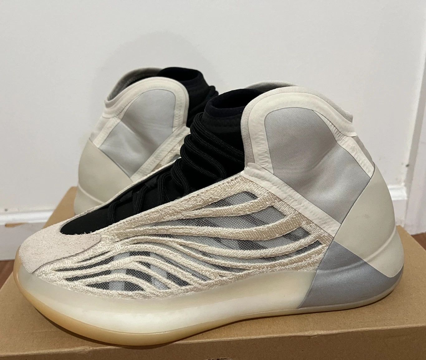 YEEZY QNTM Mist Slate Hi Top Sneakers