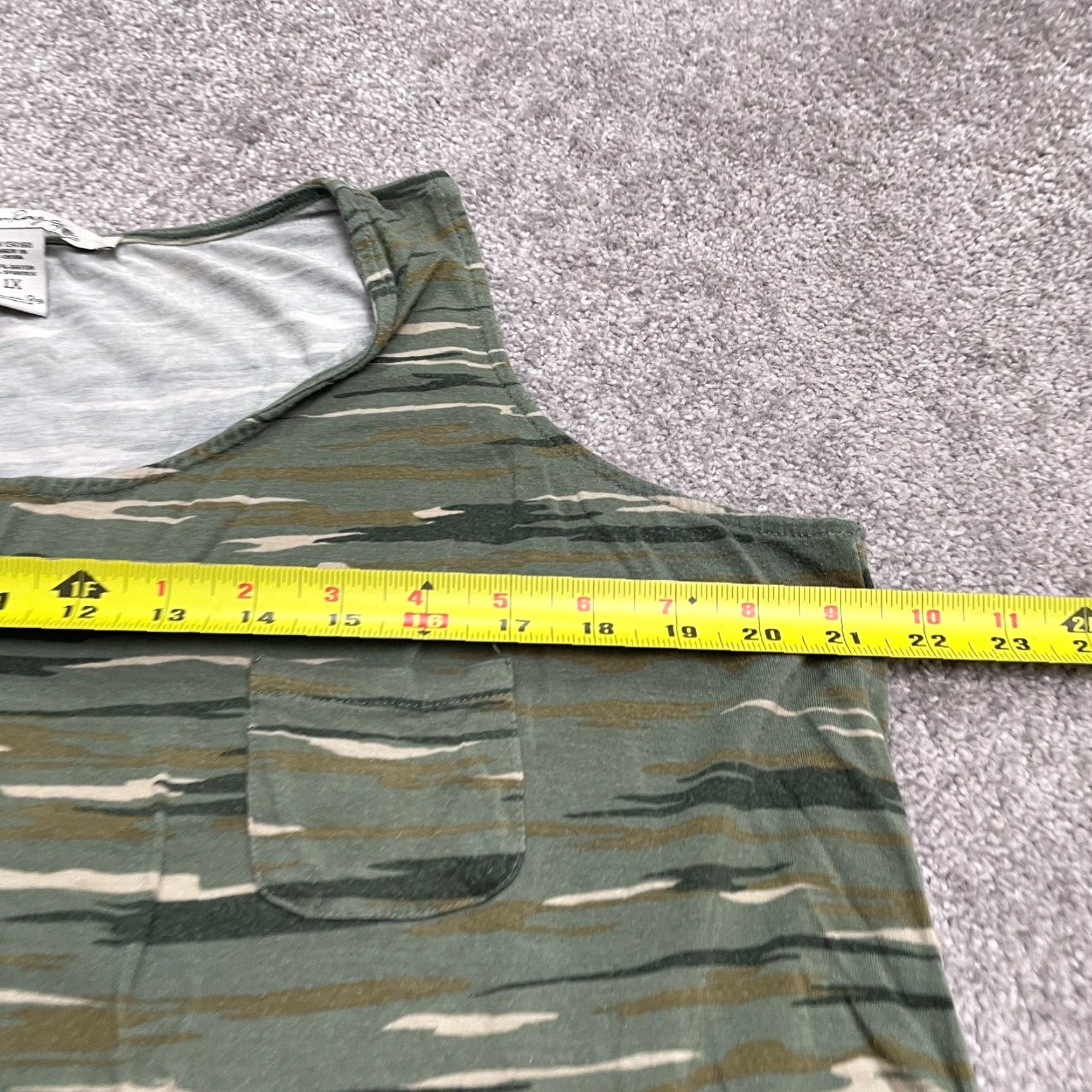 Vintage American Rag Cie Tank Womens 1X Green Camouflage Sleeveless Casual Outdoor Size XL / US 12-14 / IT 48-50 - 7 Thumbnail