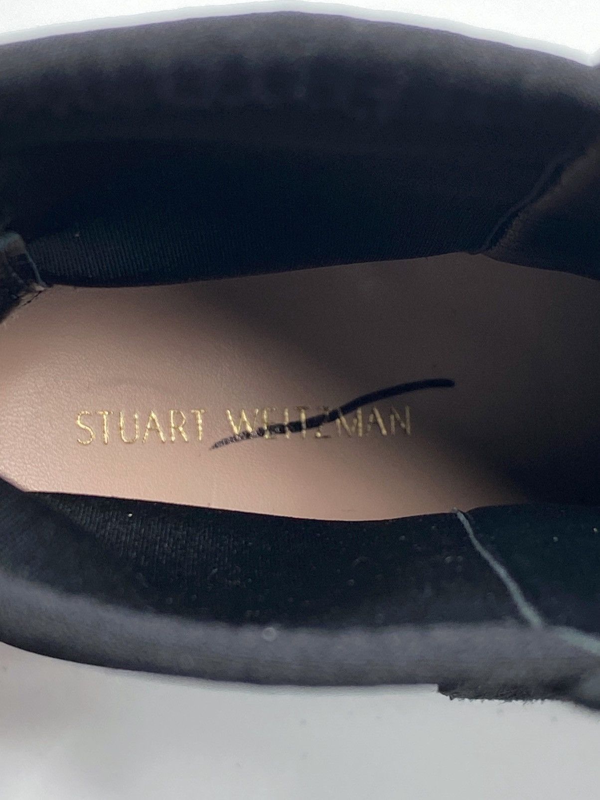 Stuart Weitzman Stuart Weitzman Lauri Point-Toe Suede Booties size 7.5 Size US 7.5 / IT 37.5 - 11 Thumbnail