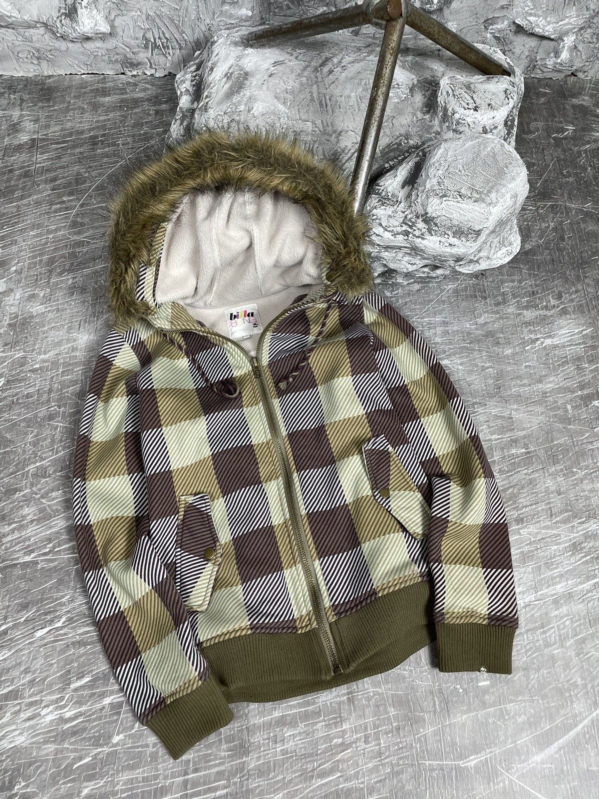 Billabong × If Six Was Nine × Le Grande Bleu (L.G.B.) Billabong Vintage Japanese Fur Hoodie Y2K Size US M / EU 48-50 / 2 - 8 Thumbnail