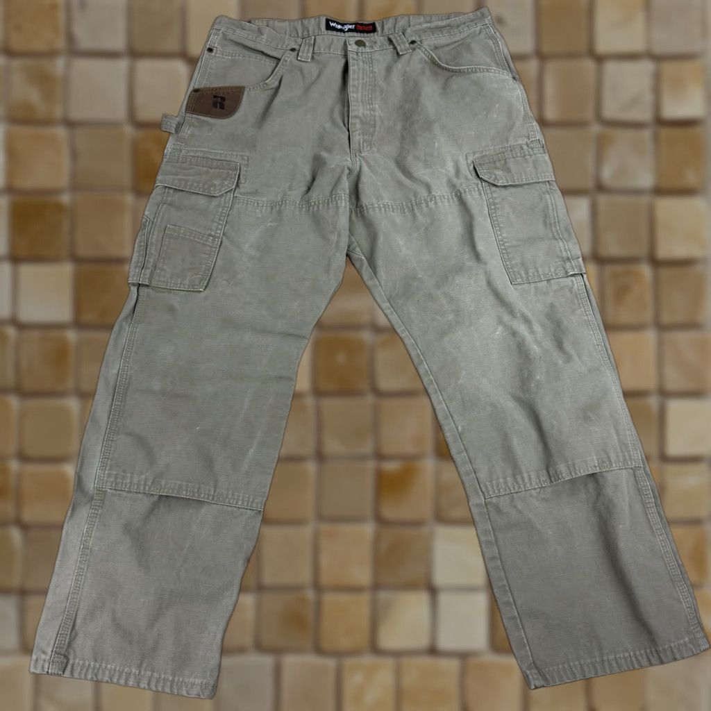 Wrangler VINTAGE Wrangler Riggs Canvas Double Knee Cargo Pants Green Y2K Carpenter 38x30 Mens Size US 38 / EU 54 - 1 Thumbnail