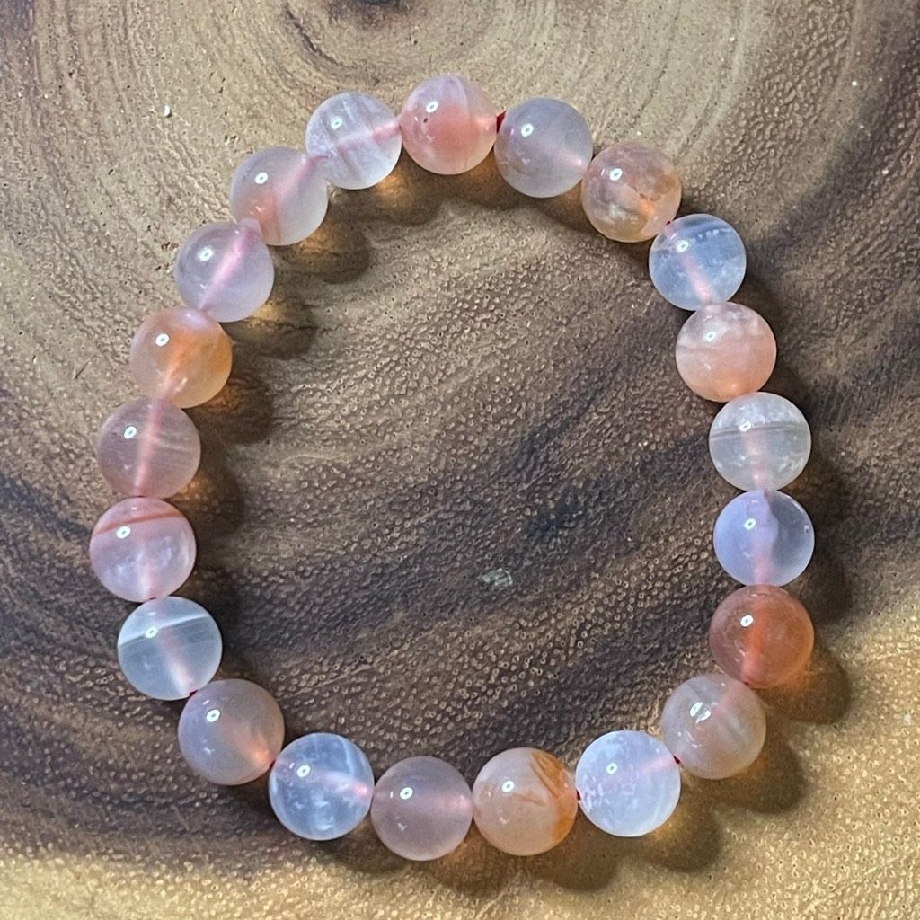 Other Yuan yuan Agate bracelet striped layers light rainbow colors stretch 10mm 7.5” natural crystal Size ONE SIZE - 1 Thumbnail