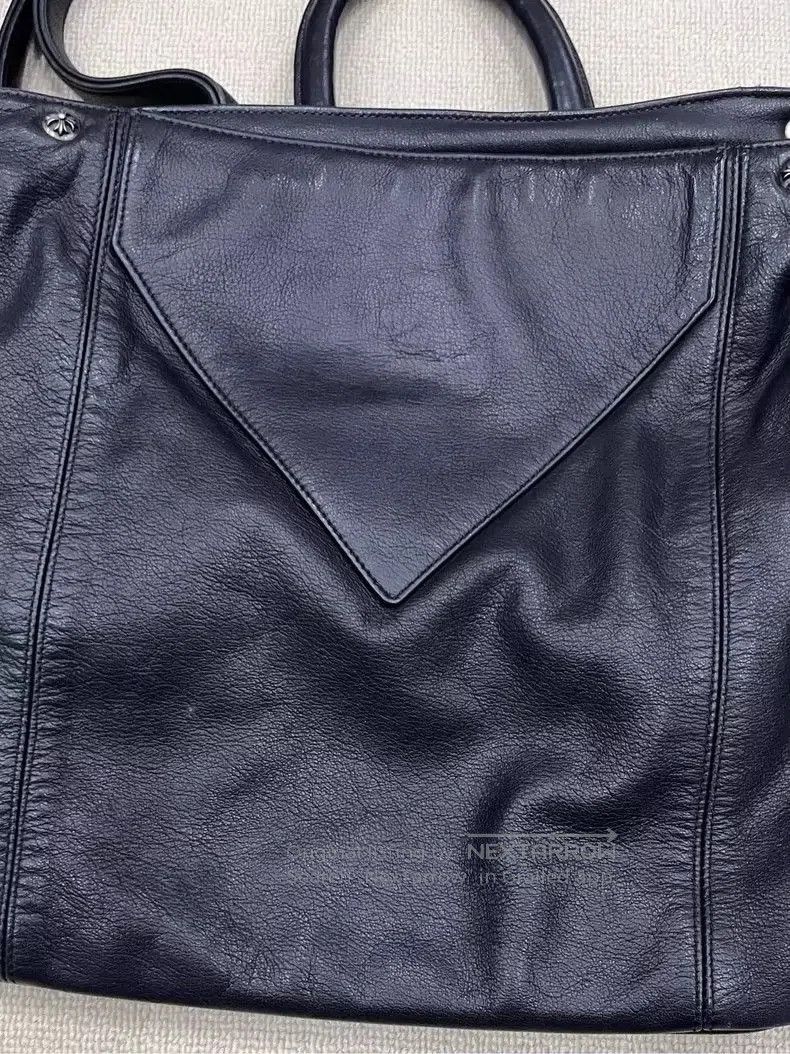 Chrome Hearts Chrome Hearts Black Leather Shoulder Bag. Size ONE SIZE - 7 Thumbnail