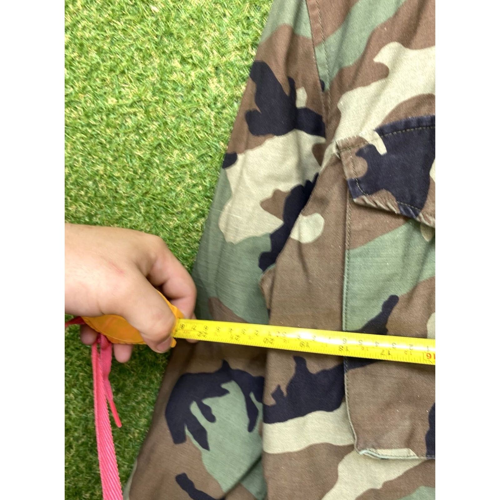 Vintage VINTAGE US ARMY Jacket Mens M Long Woodland Camo 90s Military Coat Workwear Outdoor 40in Chest Mens Size US M / EU 48-50 / 2 - 5 Thumbnail