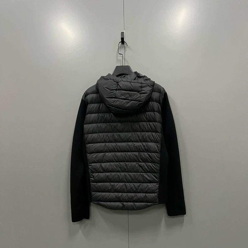 Prada Prada Black stitching triangle hooded jacket Size US L / EU 52-54 / 3 - 2 Thumbnail