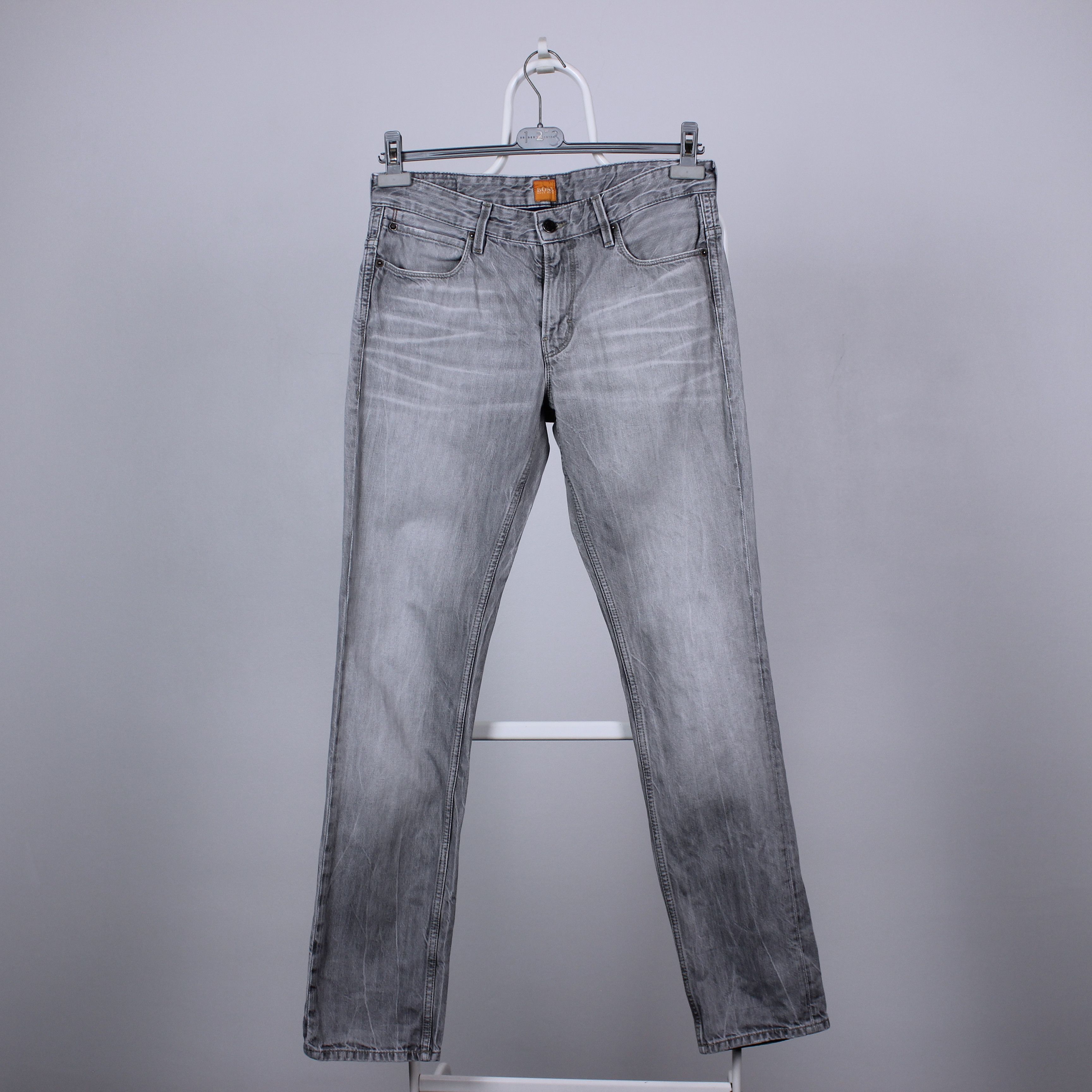 Hugo Boss Hugo Boss denim men jeans rare 32 gray light Size US 32 / EU 48 - 9 Thumbnail