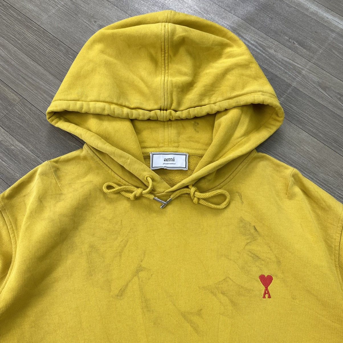 AMI 🇵🇹Ami Alexandre Mattiussi Small Heart De Coeur Yellow Hoodie Size US S / EU 44-46 / 1 - 3 Thumbnail