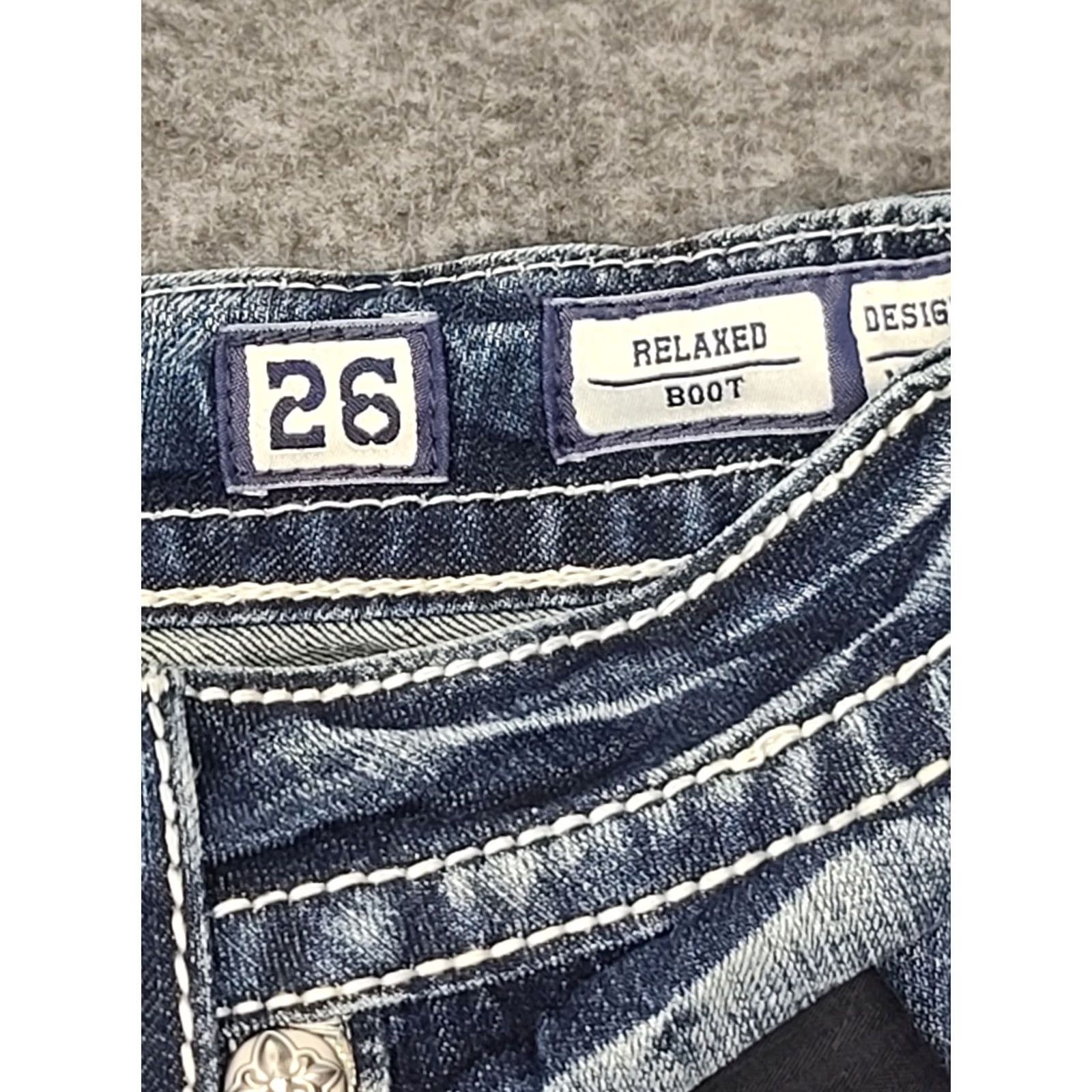 Miss Me Miss Me Jeans Relaxed Bootcut 26x33 Denim Blue Heavy Stitch 5-Pocket Embroidered Rhinestone Womens Jeans Size 26" / US 2 / IT 38 - 3 Thumbnail