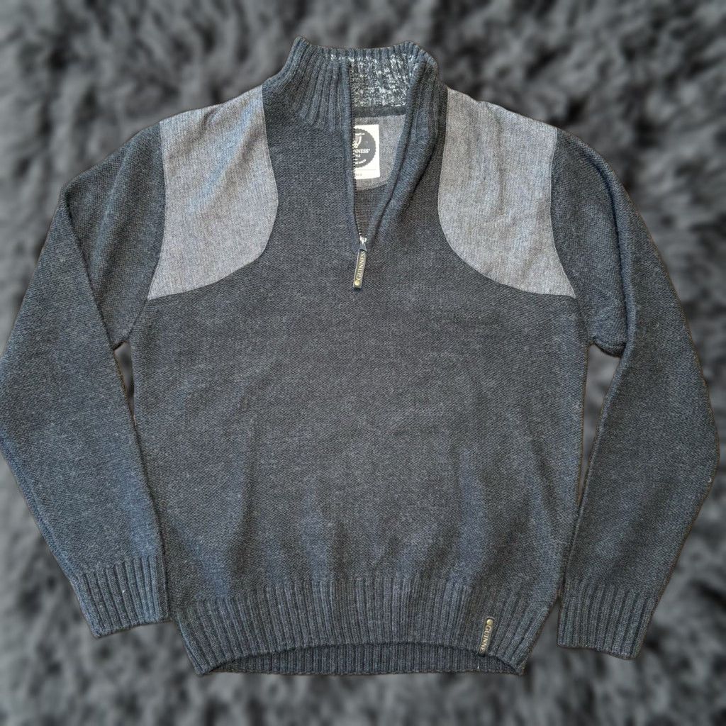 Vintage Guinness Men’s Wool Blend Sweater 1/4 Zip Long Sleeve Gray Large Wool Blend Pullover Casual, Workwear Mens Size US L / EU 52-54 / 3 - 1 Thumbnail