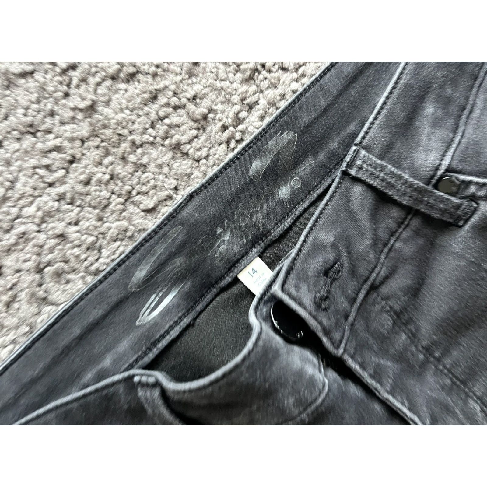 Vintage Women’s Seven7 Mid Rise Skinny Jeans Tapered Ankle Black Distress 14 Size 36" / US 14 / IT 50 - 6 Thumbnail