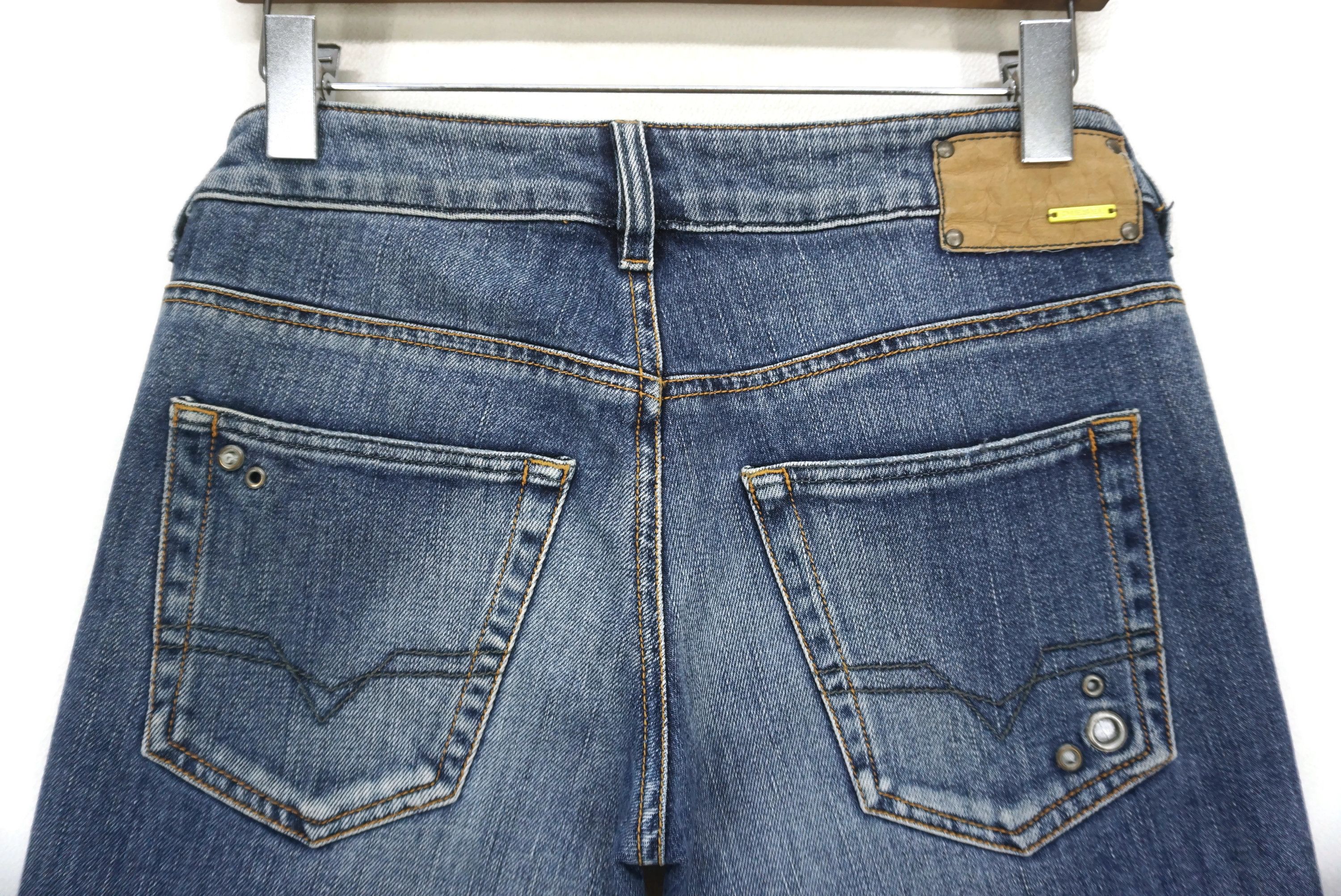 Diesel Ryoth-N Jeans Size W31xL31.5 Low-Rise Bootcut Denim Size US 28 / EU 44 - 7 Thumbnail