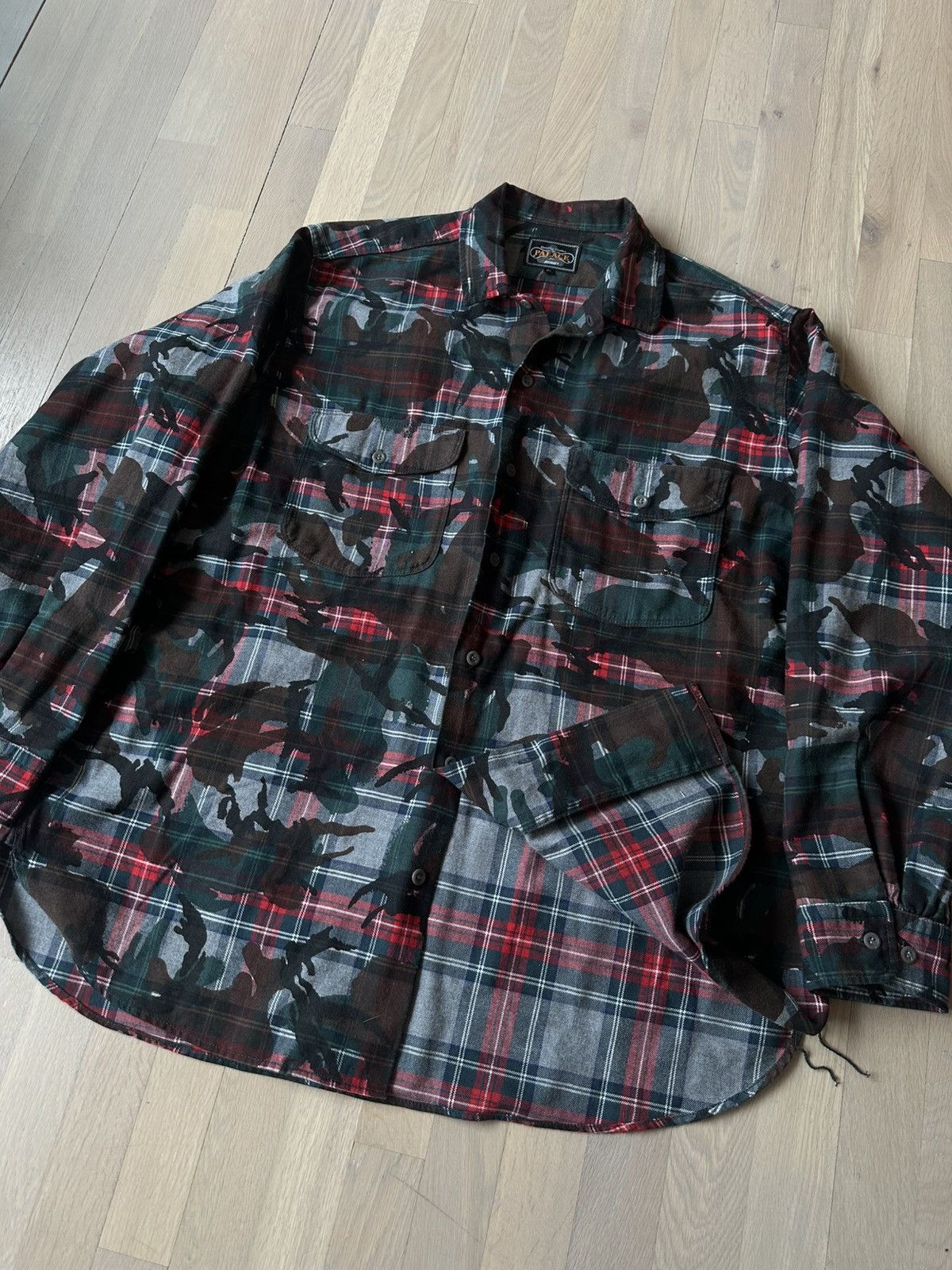Beams Plus × Palace Palace X Beams+ printed camo tartan button-up shirt Size US XL / EU 56 / 4 - 2 Thumbnail