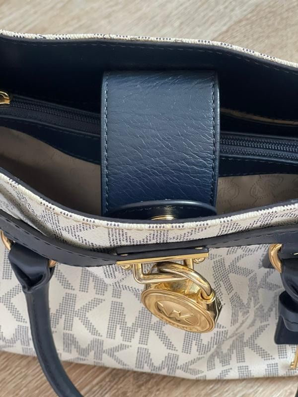 Michael Kors Michael Kors Monogram Leather Shoulder Bag Medium Size ONE SIZE - 3 Thumbnail