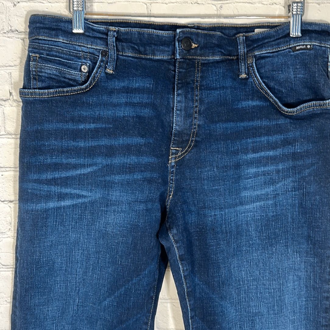 Vintage Mavi Jeans Matt Relaxed Straight Jeans W35 L34 Regular Size 35 Blue Straight Men Jeans Size US 35 - 2 Thumbnail