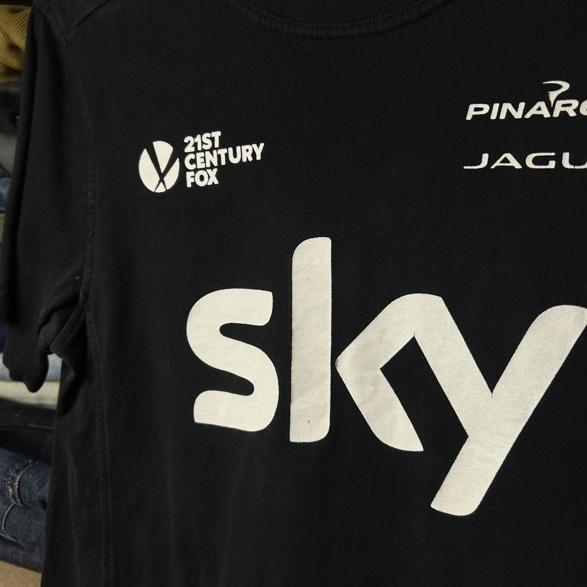 Rapha Designer Rapha x Sky Big Logo Cycling sport tee size S Size US S / EU 44-46 / 1 - 4 Thumbnail