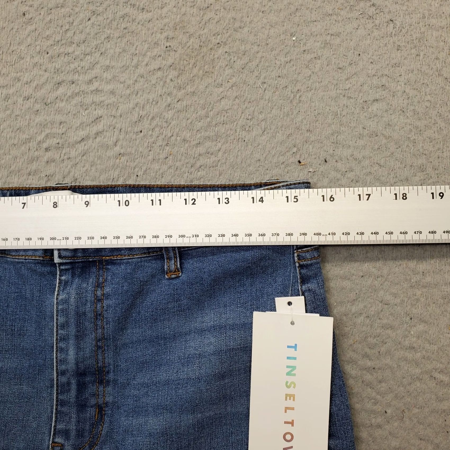 Vintage Tinseltown Womens Skinny Jeans 13 Blue Distressed High Rise Medium Wash Raw Hem Jeans Size 34" / US 12 / IT 48 - 6 Thumbnail