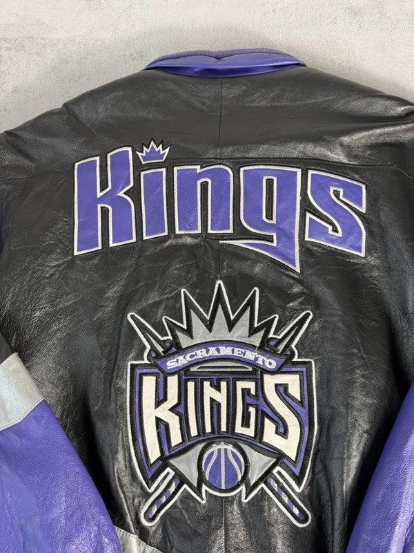 NBA Sacramento Leather Jacket Size US XL / EU 56 / 4 - 16 Thumbnail