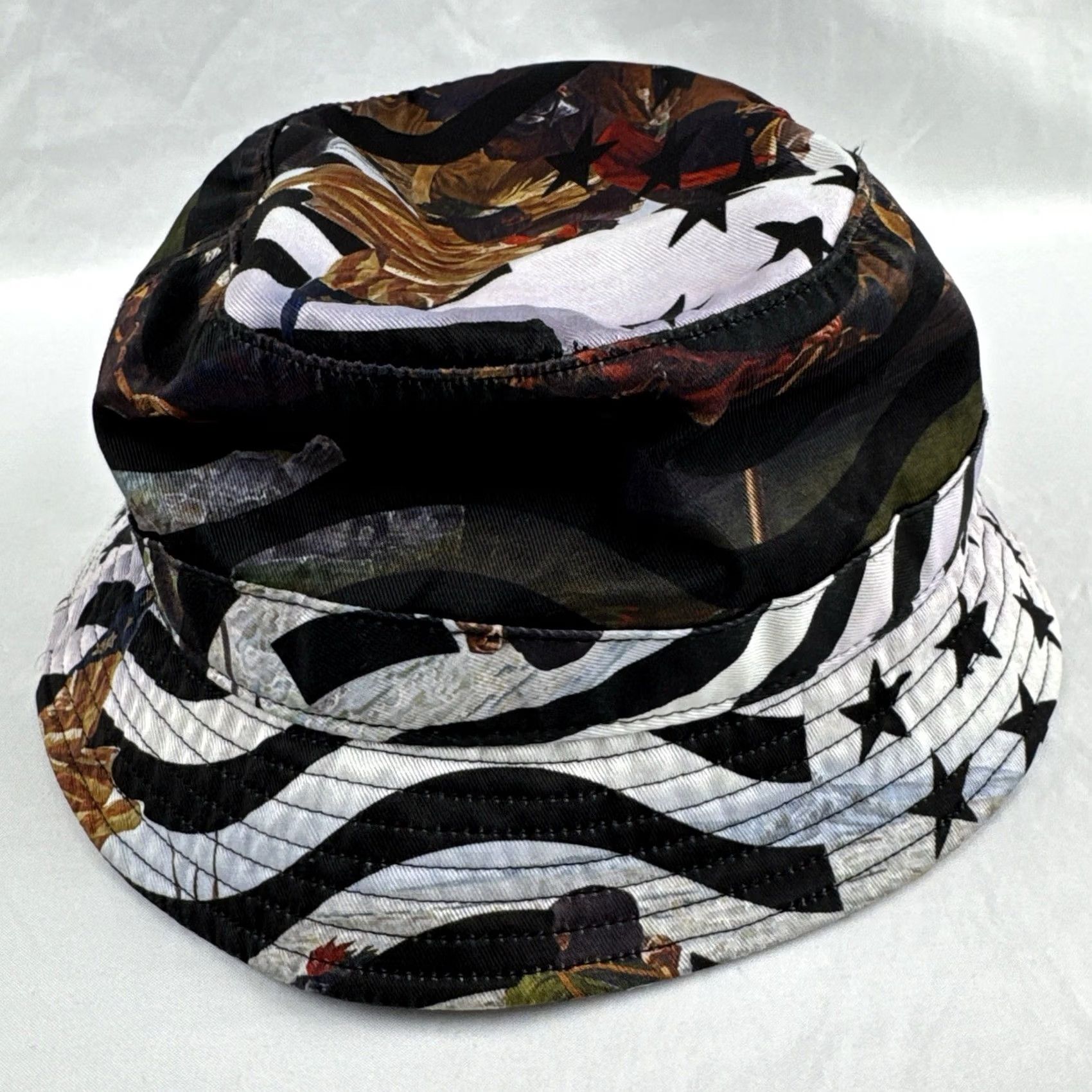 Crooks & Castles Crooks & Castles Bucket Hat Stars Stripes AOP USA Flag Streetwear Men One Size Multicolor Colorful Cotton Polyester Pattern AOP Beach Hip Hop Size ONE SIZE - 4 Thumbnail