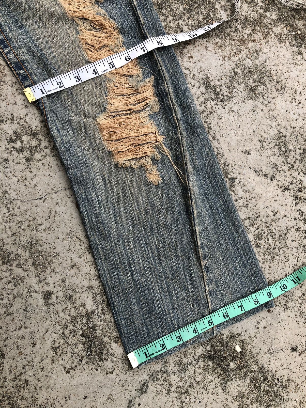 Other RUSTY BLUE FLARED DISTRESSED DENIM Size US 32 / EU 48 - 9 Thumbnail