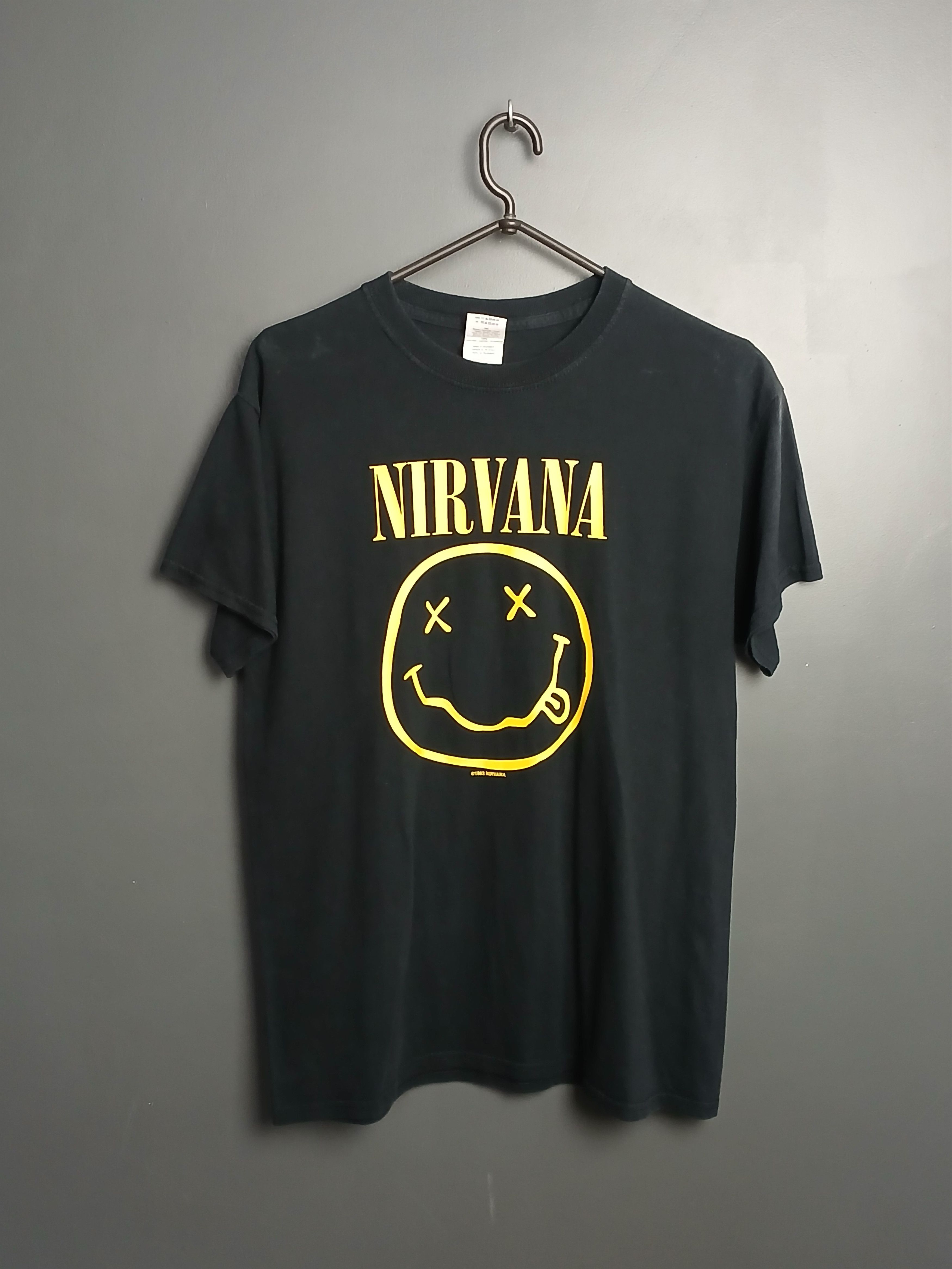 Band Tees × Nirvana Nirvana Smile T-Shirt Size US M / EU 48-50 / 2 - 1 Thumbnail
