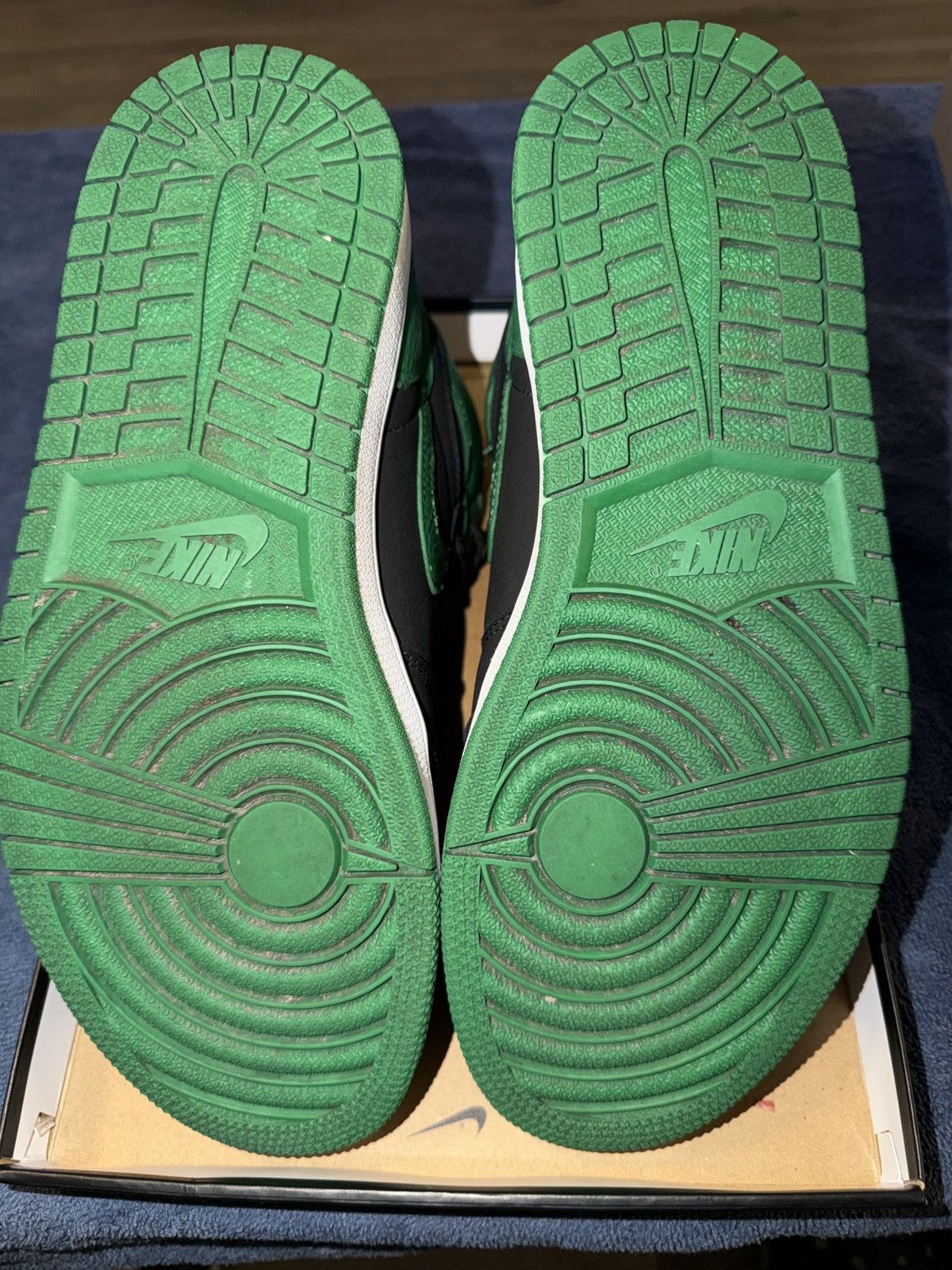 Nike Air jordan 1 Pine green Size US 9 / EU 42 - 2 Thumbnail