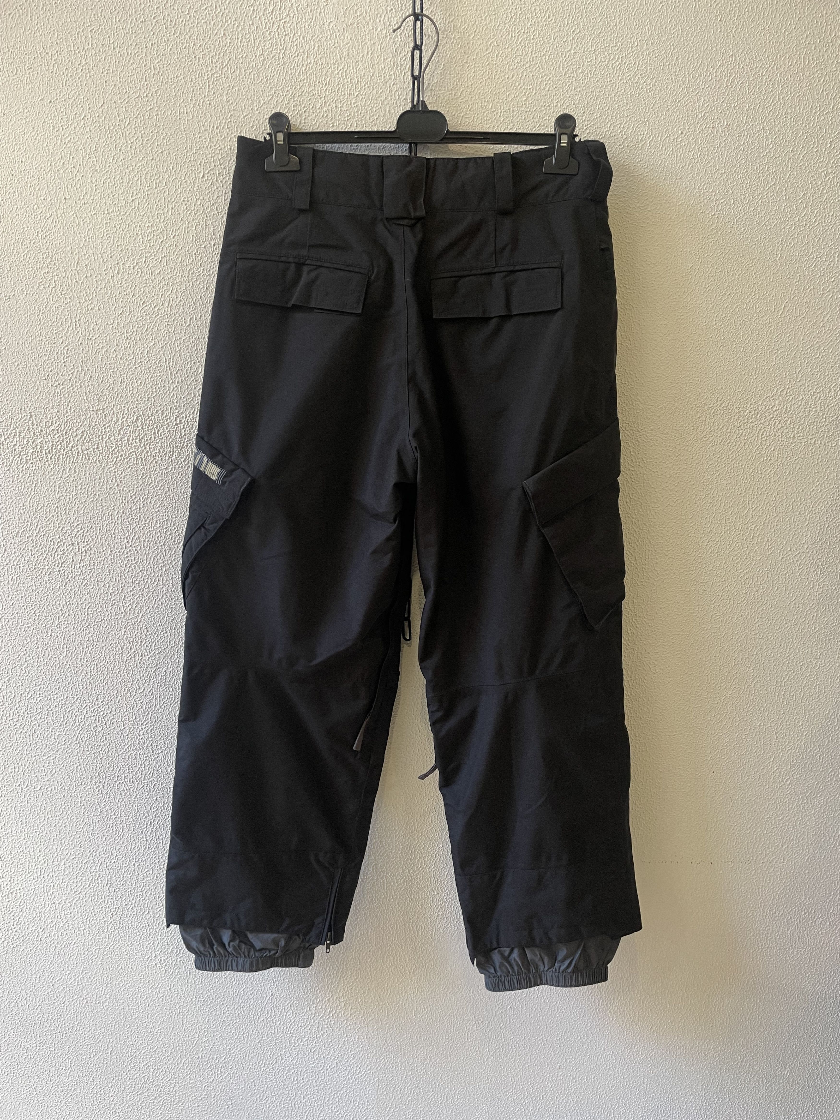 Burton Rare Burton cargo ski pants snowboard size S black Size US 32 / EU 48 - 5 Thumbnail